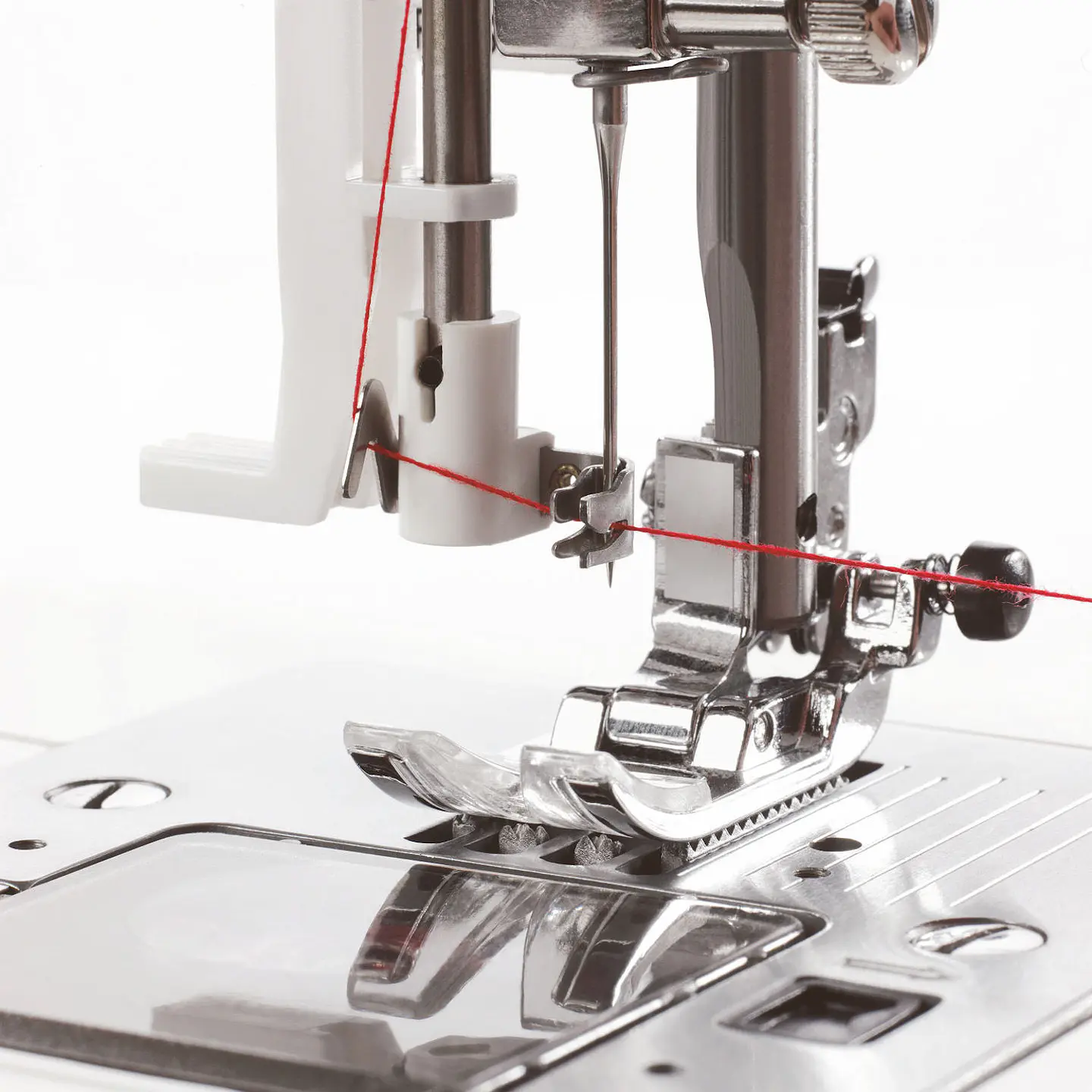 MAQUINA COSER DIGITAL ALFA  NEXT 200 - 404 PUNTADAS 4