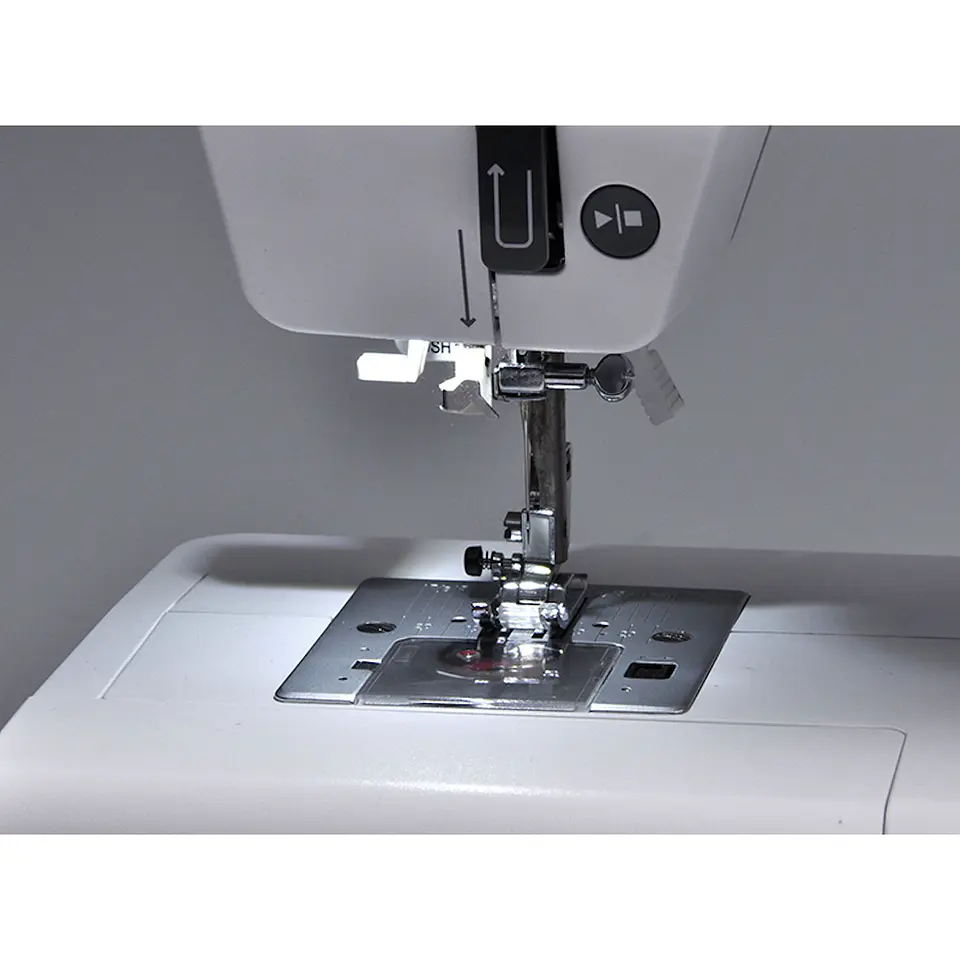 MAQUINA COSER DIGITAL ALFA  NEXT 200 - 404 PUNTADAS 6