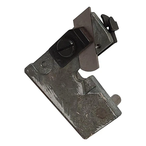 PORTACUCHILLO INFERIOR OV SINGER 14U354