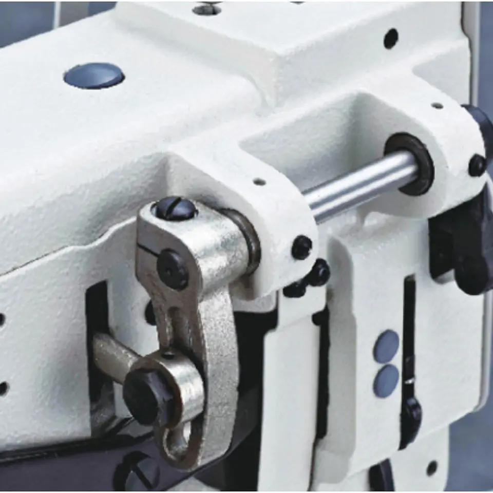 Recta Industrial Triple Arrastre Maqi LS-H4400 5