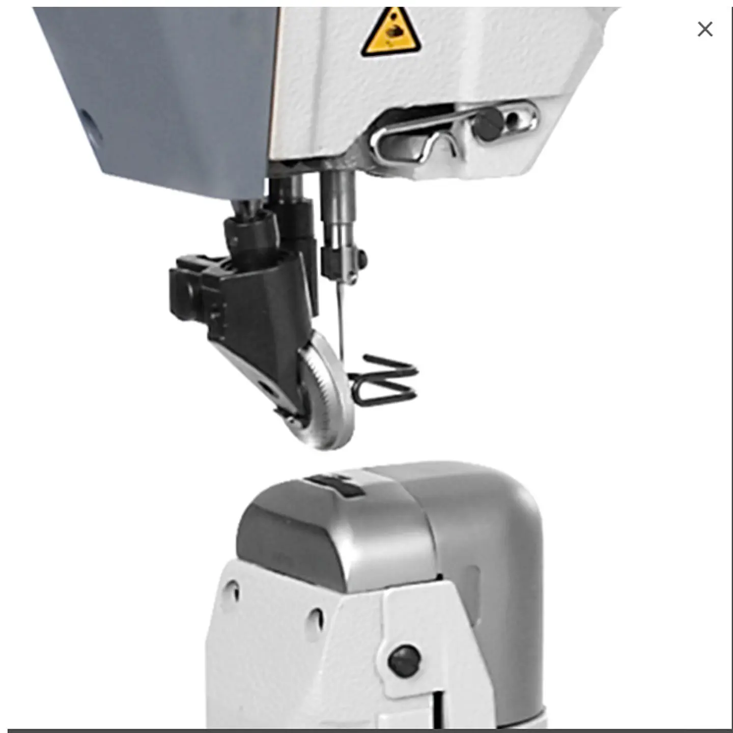 MÁQUINA APARADORA SIRUBA RT-728K-24H DE 2 AGUJAS – IDEAL PARA COSTURAS EN ÁREAS DE DIFÍCIL ACCESO EN CALZADO Y MARROQUINERÍA 2