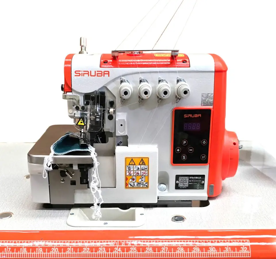 Overlock Siruba Mod. 557QE-516M3-35 – Máquina de Coser Industrial de 5 Hilos con Servo Motor Integrado 3