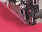 Overlock Siruba Mod. 547QE-514M3-24 – Máquina de Coser Industrial de 4 Hilos con Motor Servo Integrado - Miniatura 2