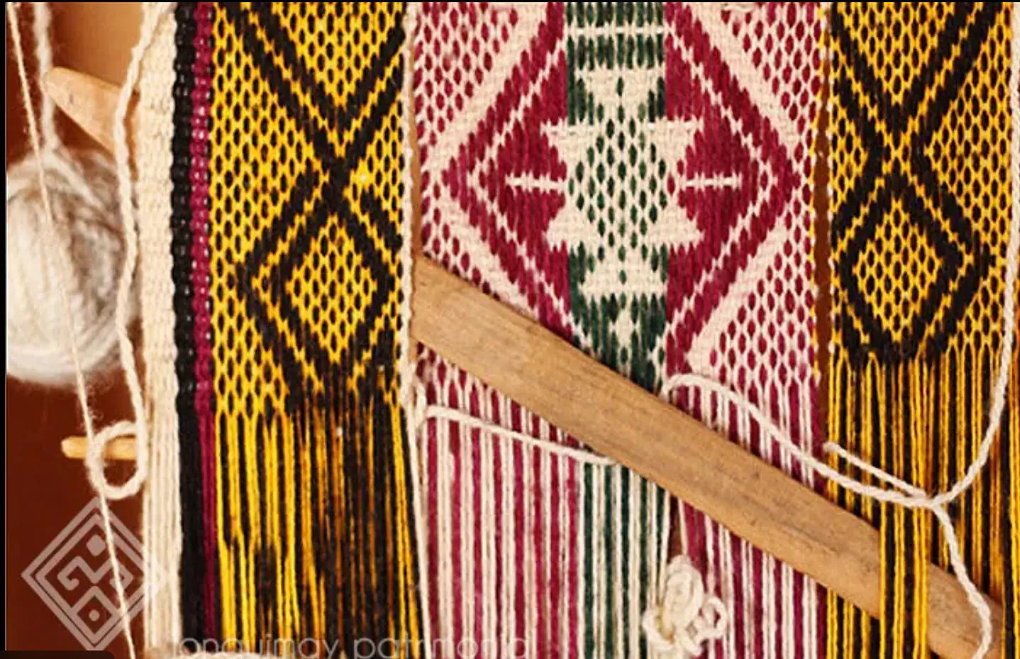 Telar Mapuche Tradicional de Madera – 170 x 250 cm | Hecho en Chile 4