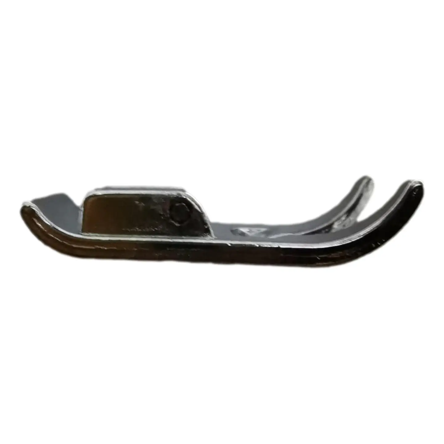 Zapatilla Zigzag Toyota – Prensatelas Universal para Puntada Recta y Zigzag 3