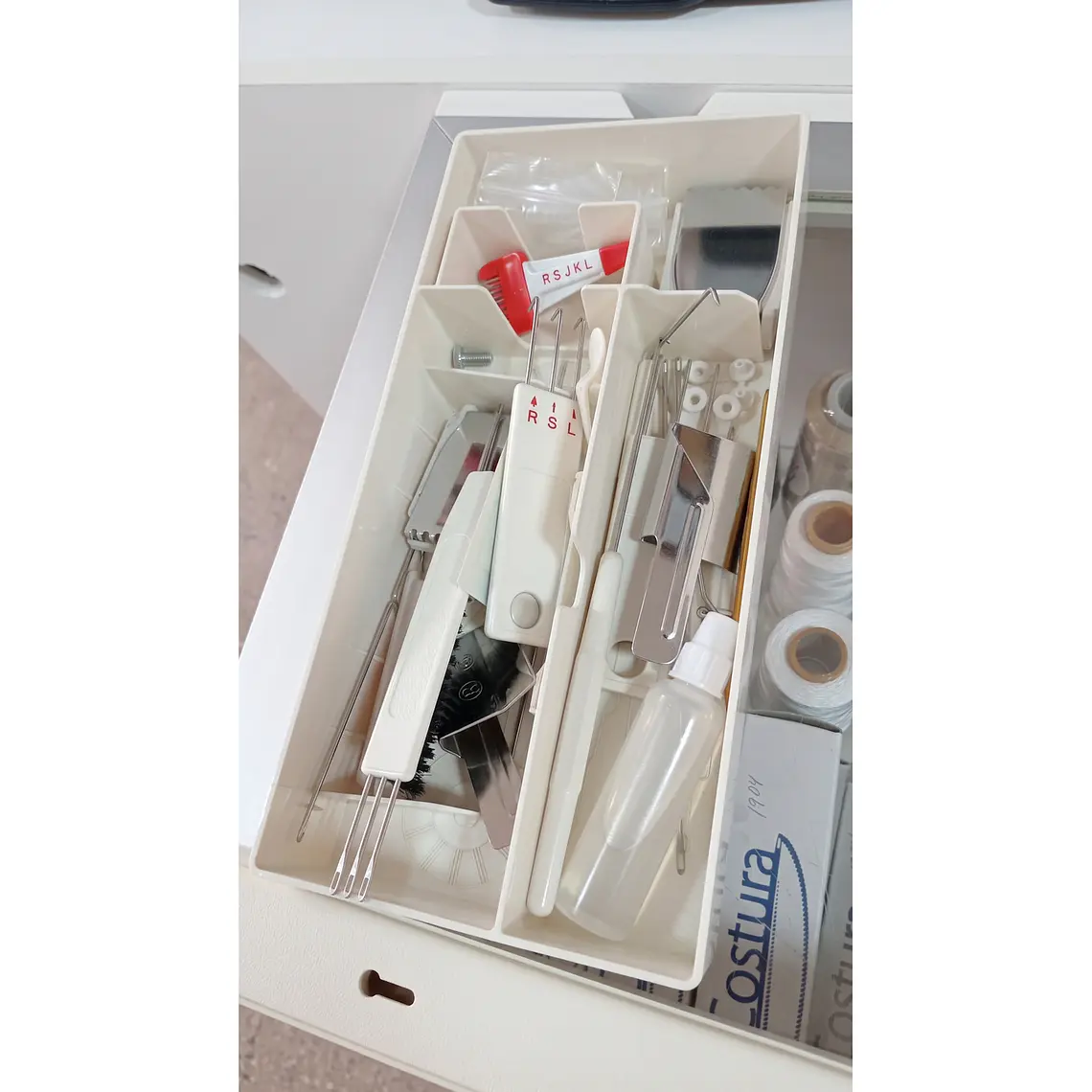Máquina Tejedora SK280 Doble Cama – 200 Agujas *** seminueva **** 4