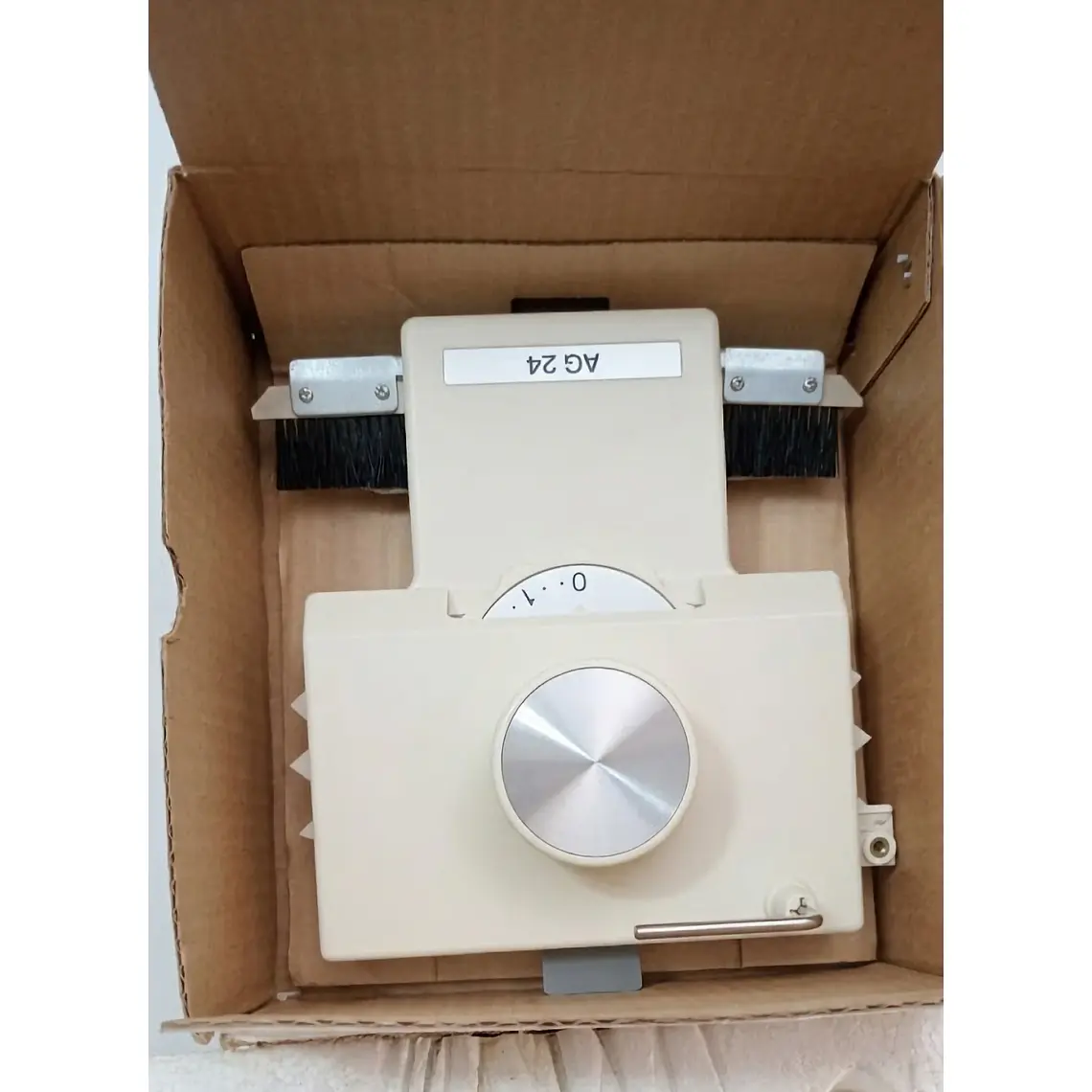 Máquina Tejedora SK280 Doble Cama – 200 Agujas *** seminueva **** 5