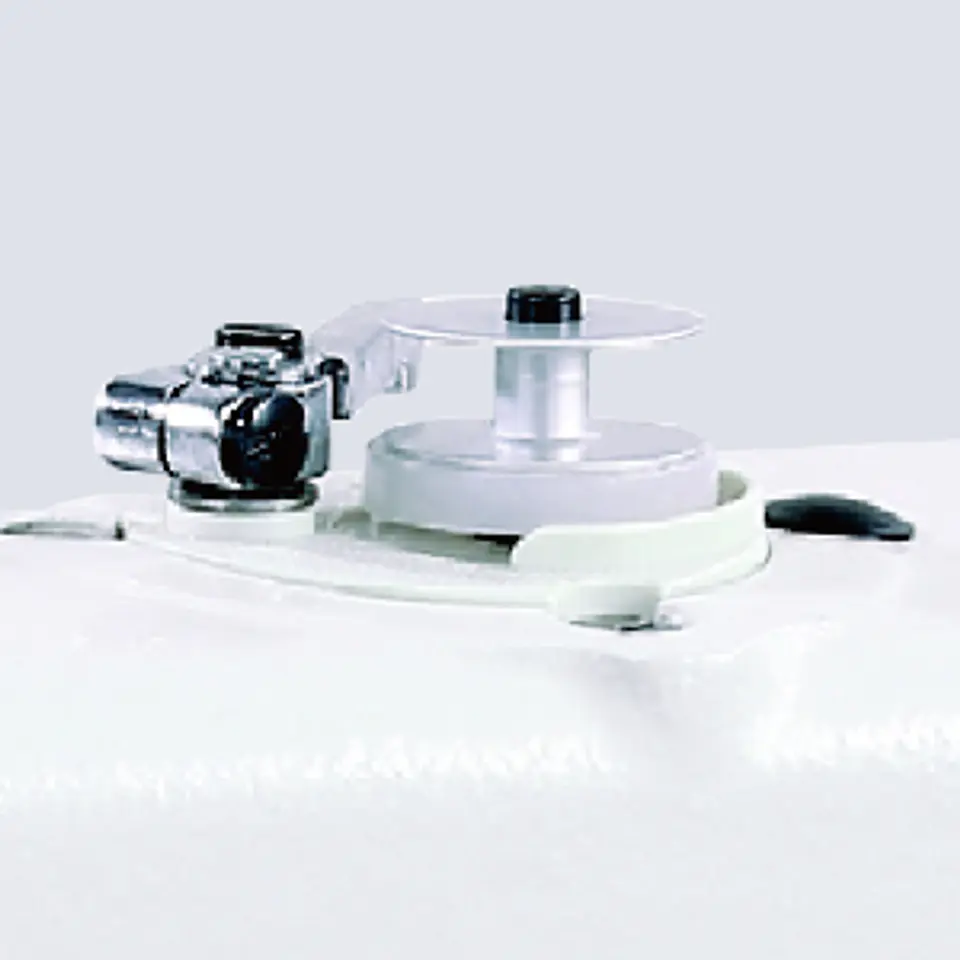 Máquina Recta Industrial Siruba HDS-0303L Cama Larga 30,5 cm – Arrastre Superior e Inferior 4