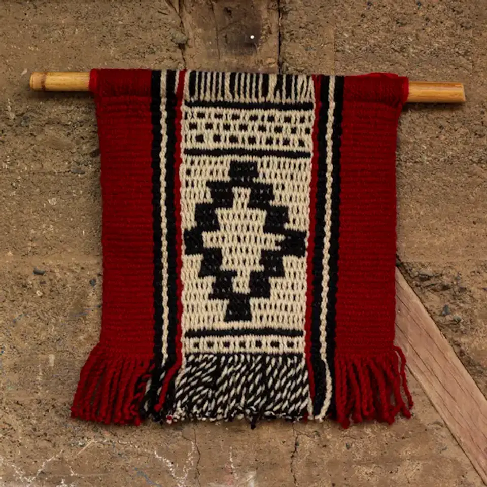 Telar Mapuche Tradicional de Madera – 170 x 250 cm | Hecho en Chile 5
