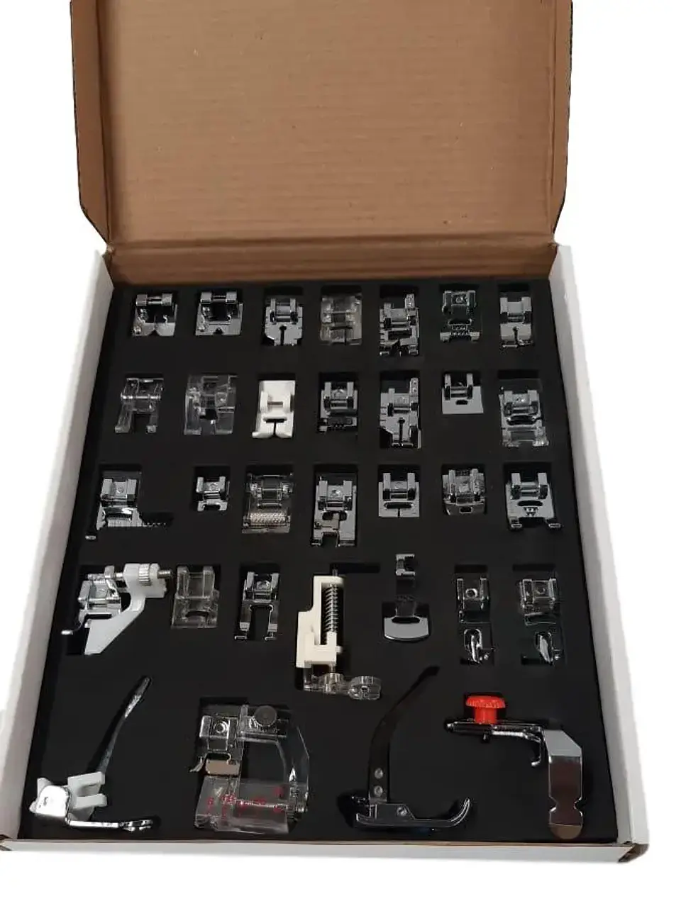 Caja con 32 Prensatelas para Máquina Domestica Mod PFSH-32 1