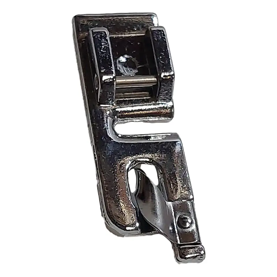 Prensatela de dobladillo enrollado M para Toyota 1