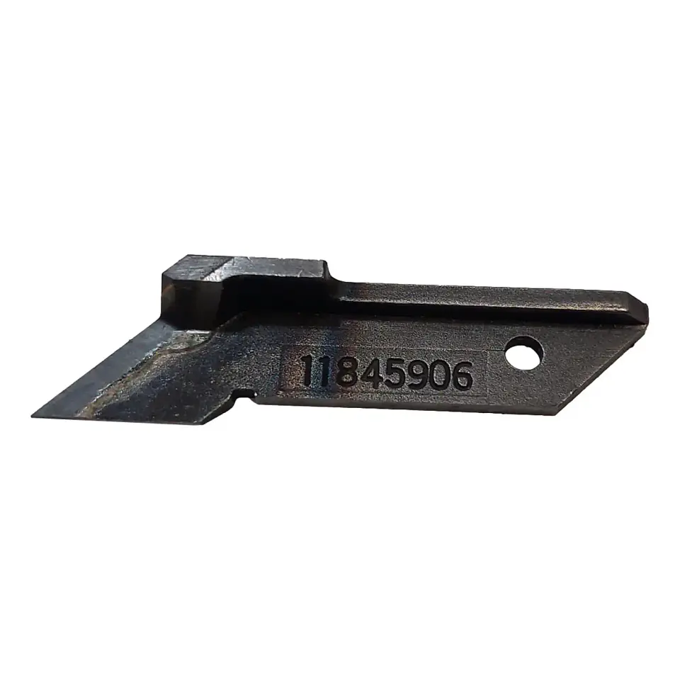Cuchillo Superior Juki A4142-335-000 – Overlock Series MO-600 y MO-700 1