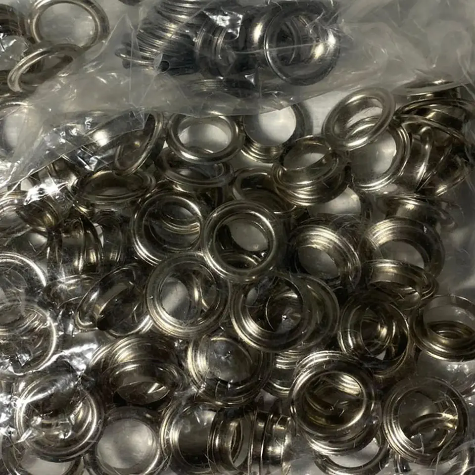 Ojetillo de Metal 12 mm (EY-12MM) – Bolsa de 100 Unidades 1