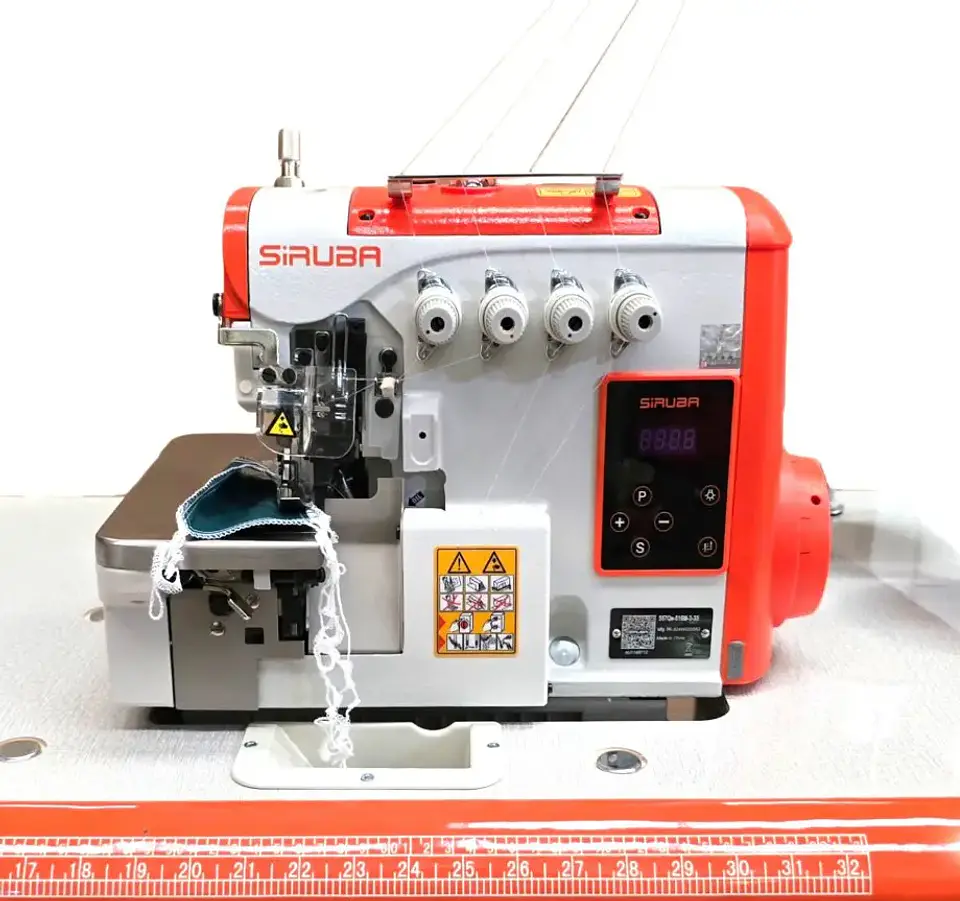 Overlock Siruba Mod. 557QE-516M3-35 – Máquina de Coser Industrial de 5 Hilos con Servo Motor Integrado 3