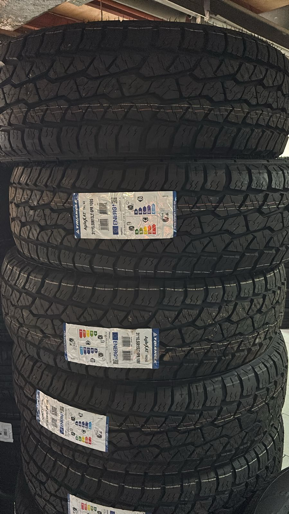 NEUMATICO 31X10.50R15 MARCA TRIANGLE 1