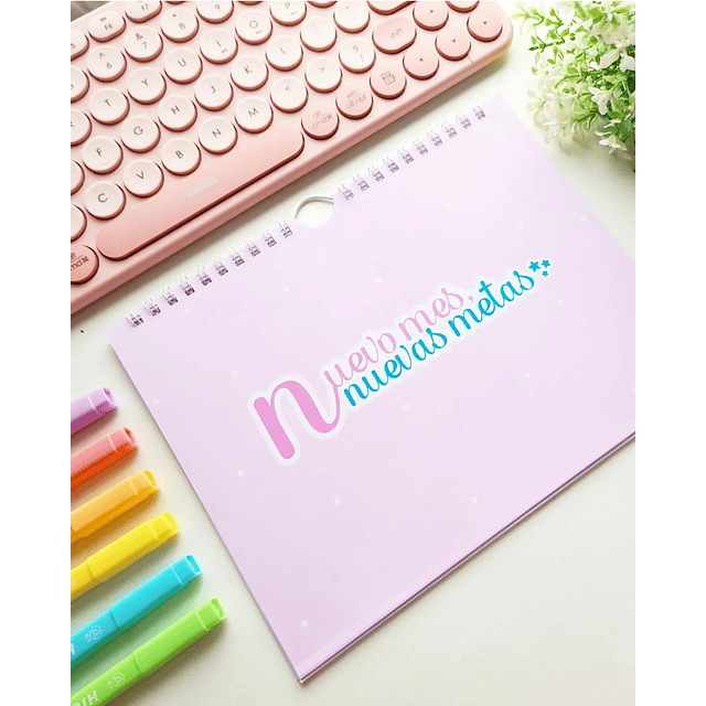 Planner pared "nuevo mes"