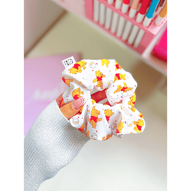 Scrunchie Winnie The Pooh