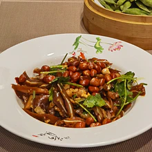 Ensala cerdo 凉拌猪耳