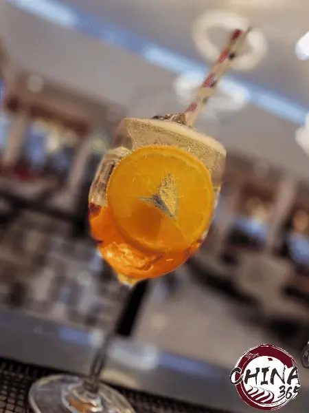 Aperol Spritz 2X1 (lunes a jueves)