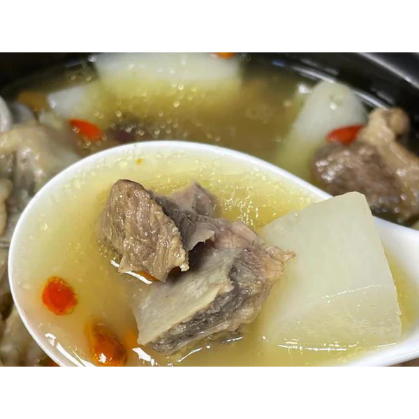 Sopa cordero 滋补羊汤