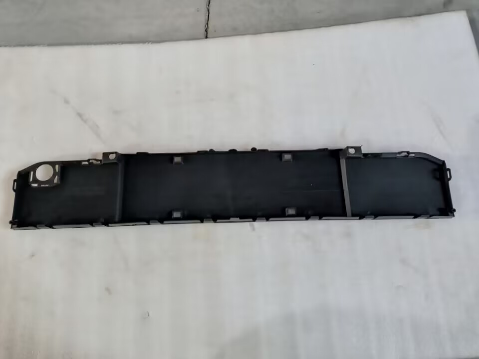 PORTA PATENTE DEL PARACHOQUE TIGGO 4 1