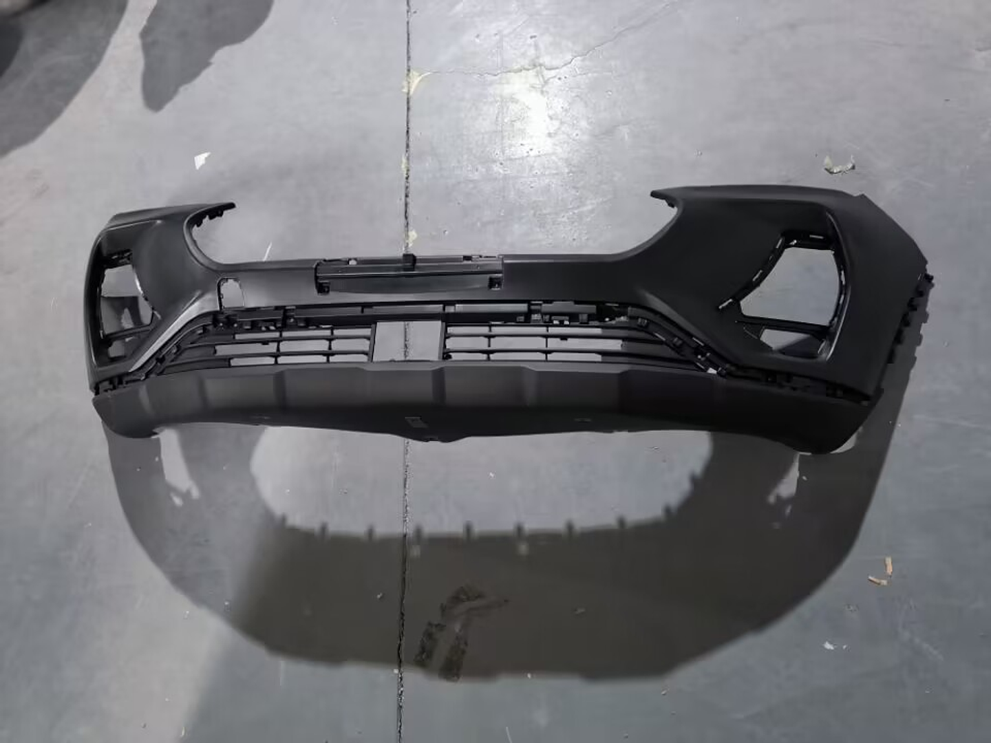 PARACHOQUES DELANTERO SUPERIOR TIGGO 7 2