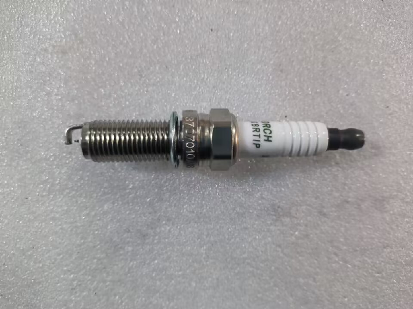 BUJIA ENCENDIDO TIGGO 8 1.5 TURBO 1