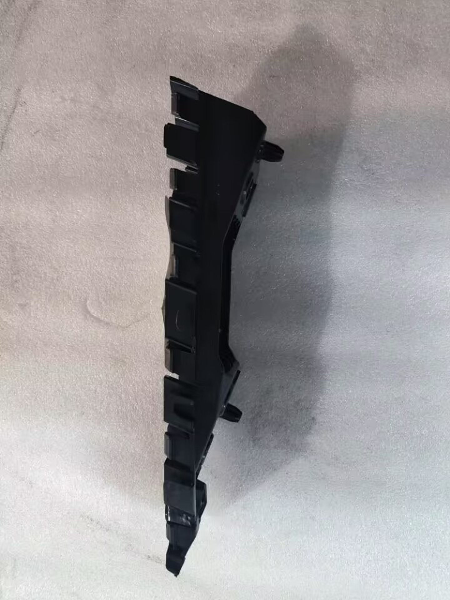 SOPORTE PARACHOQUE DELANTERO DERECHO TIGGO 2 1