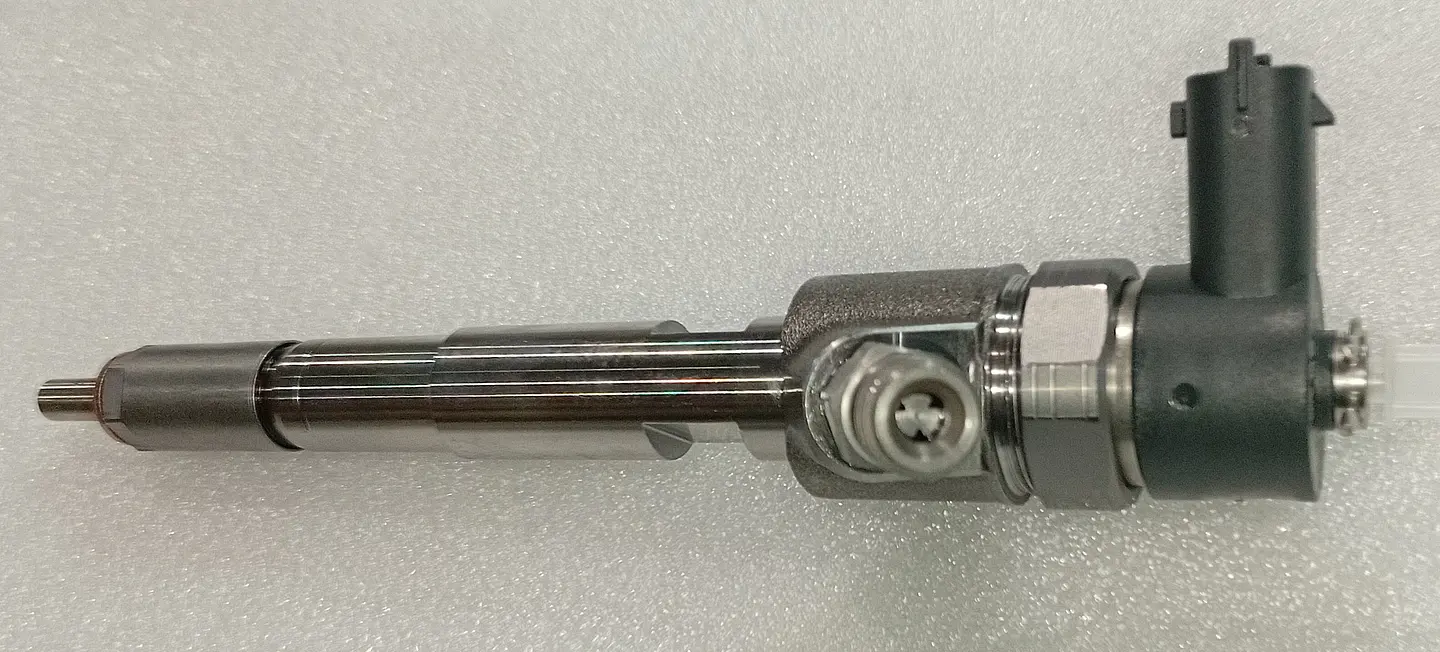 Conjunto del inyector de combustible 2