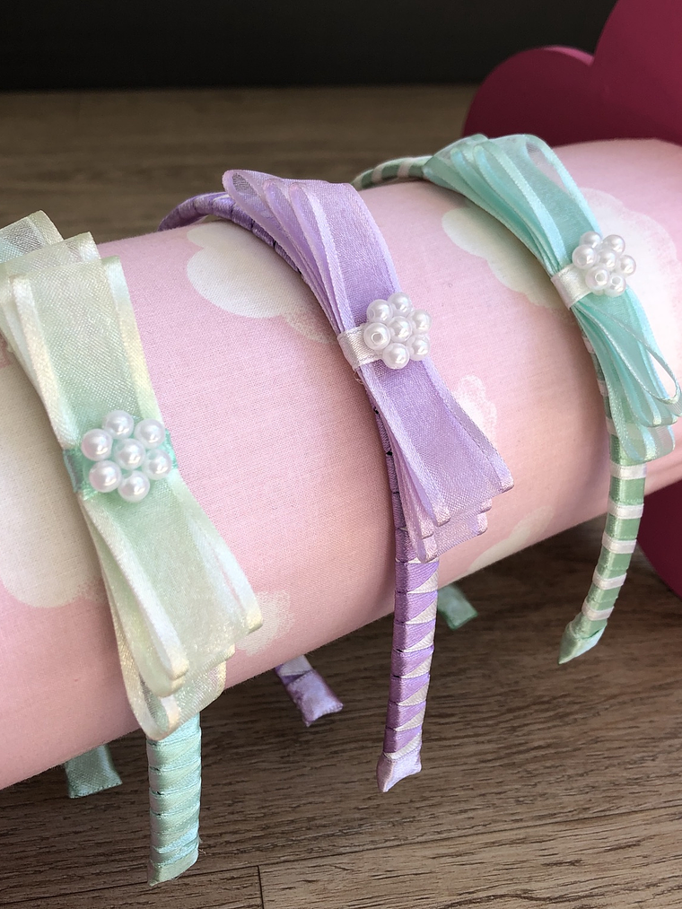 Balaca Corbatín Perlas 1