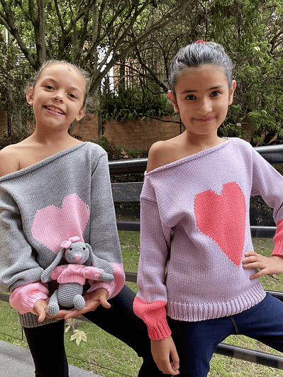 Sweater Corazon Cuello Ojal