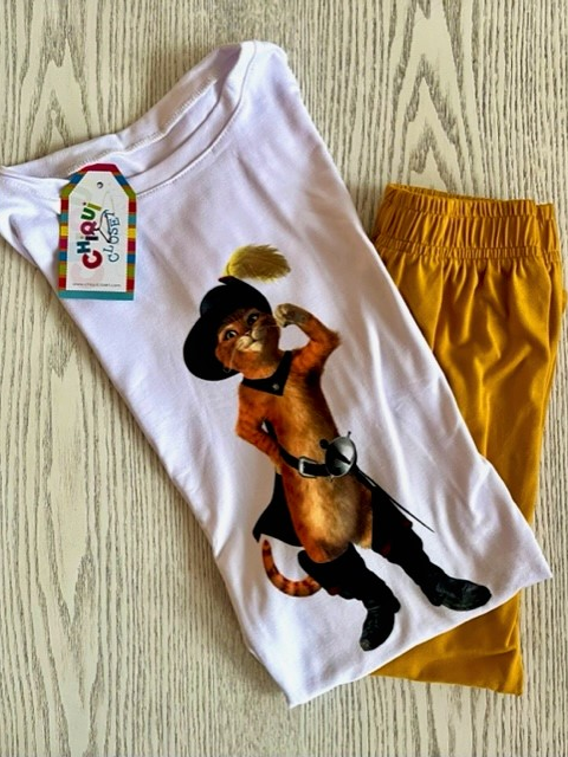 Pijama gato con botas  1