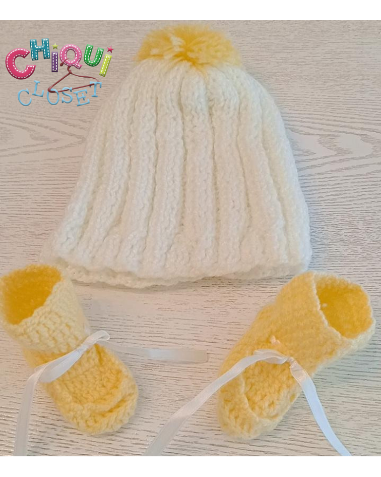 Gorro y patines yellow