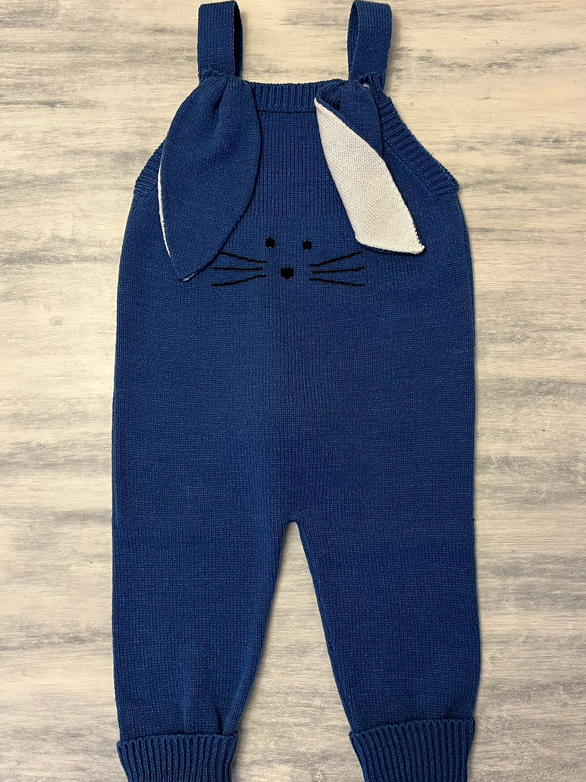 Conejo Azul oscuro 1