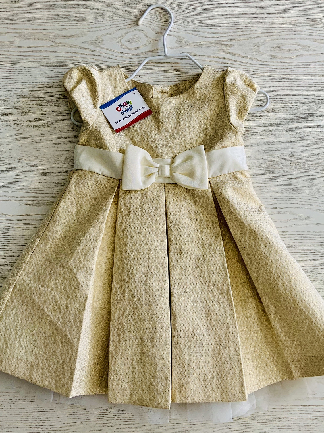 Vestido de Fiesta Dorado 1