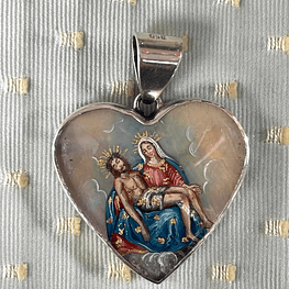 Corazón con Pietá y Virgen y el Señor gloriosos 