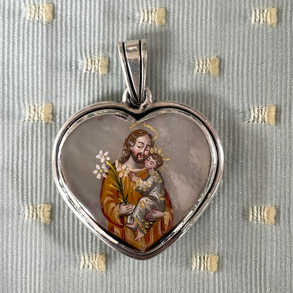 Medalla de San José y la Virgen con el Niño