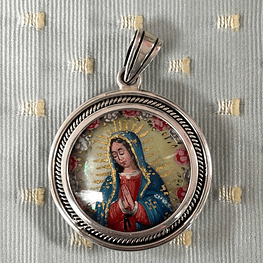Medalla de la Virgen de Guadalupe y San Miguel Arcángel 