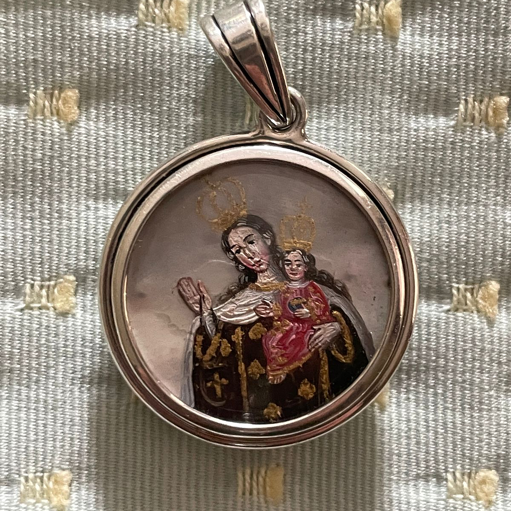 Medalla de la Virgen del Carmen y Espíritu Santo 