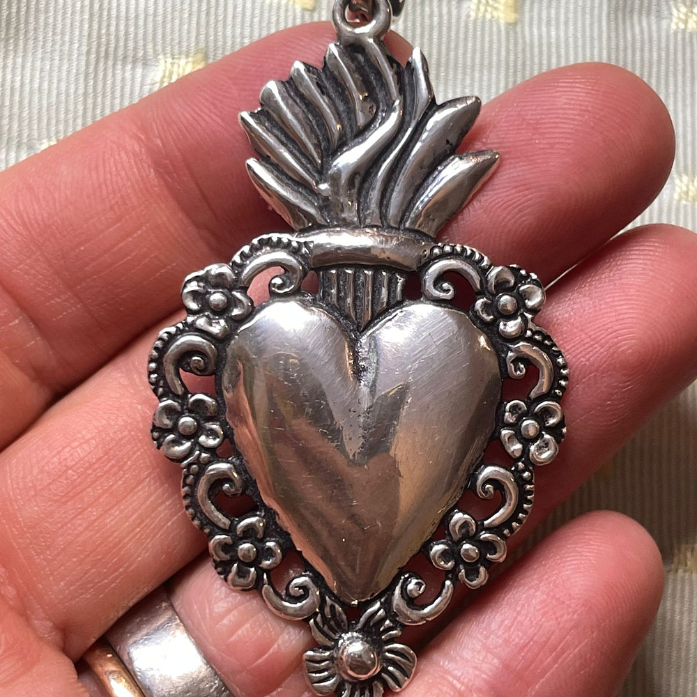 Corazón Ardiente colgante 