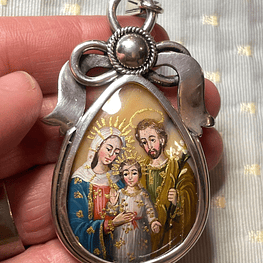 Medalla Sagrada Familia con San José y el Niño