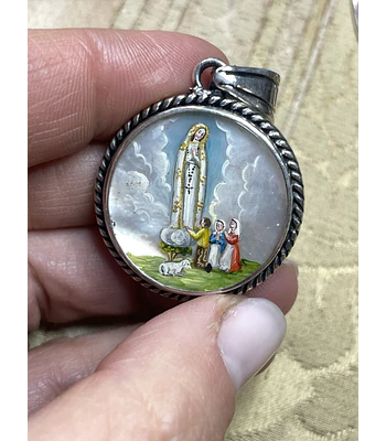 Medalla de Virgen de Fátima y Santa Rosa de Lima 