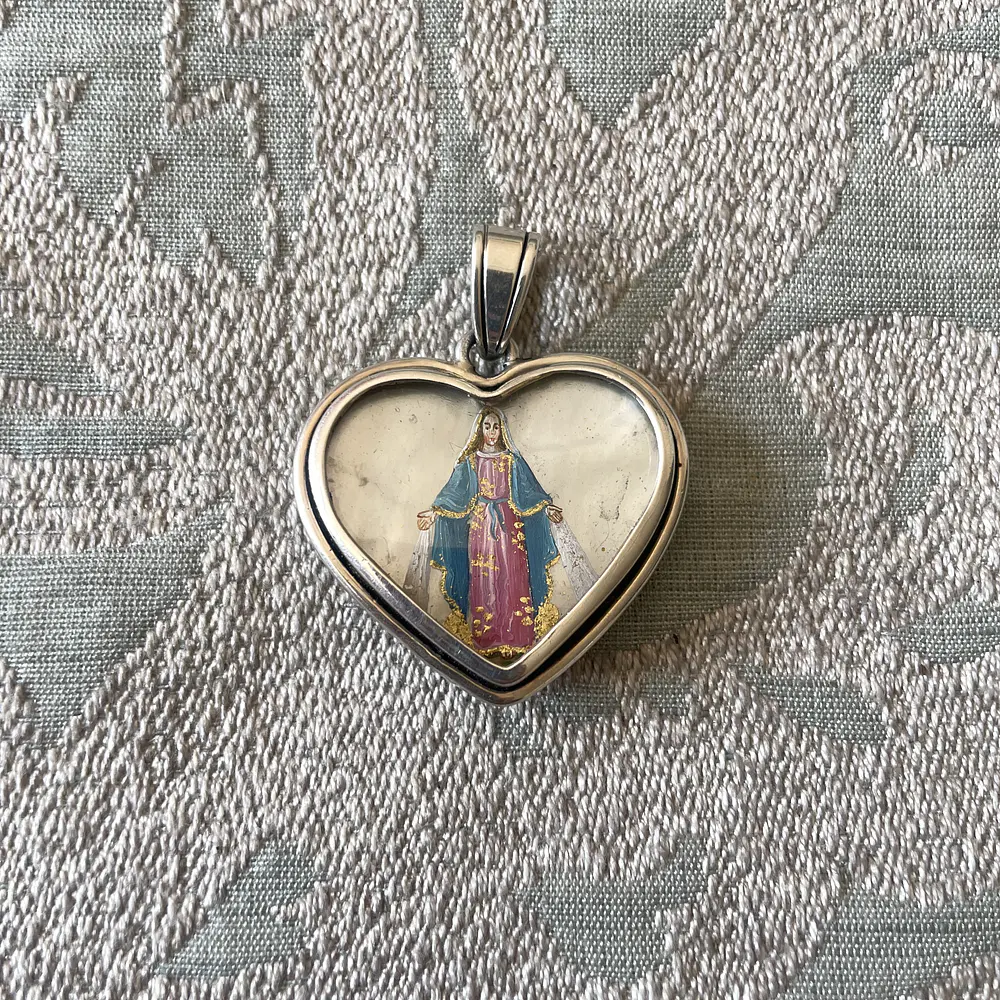 Medalla Virgen de los Rayos y Medalla Milagrosa