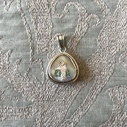 Medalla Virgen mater y Virgen negra