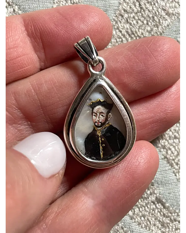 Medalla Gota de la Valentía: San Ignacio de Loyola y Santa Juana de Arco