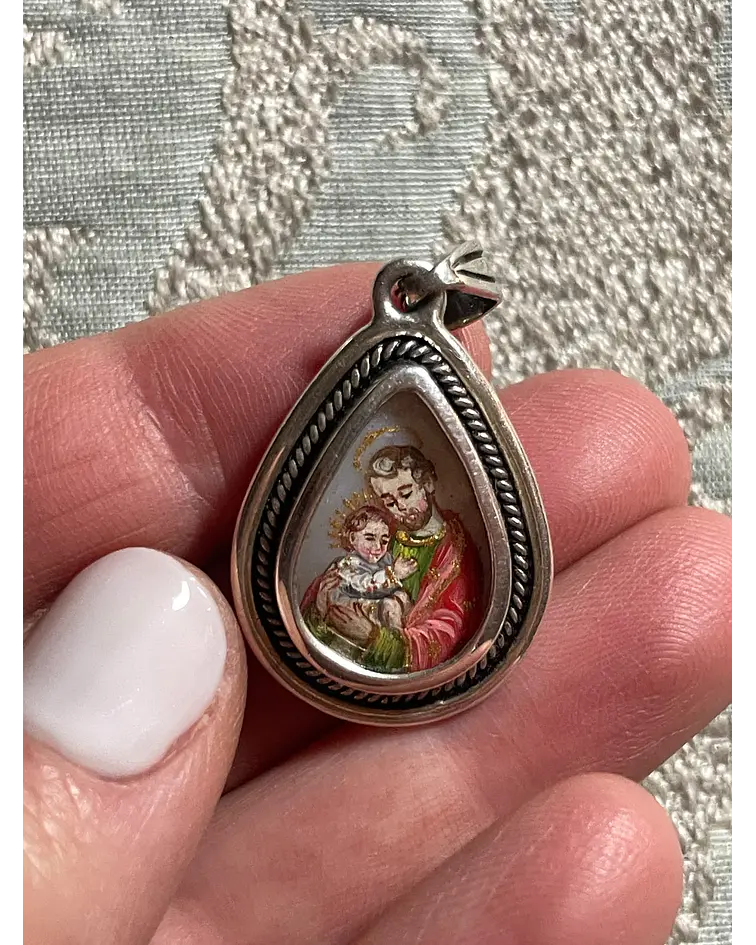 Medalla Gota de San José y el Espíritu Santo