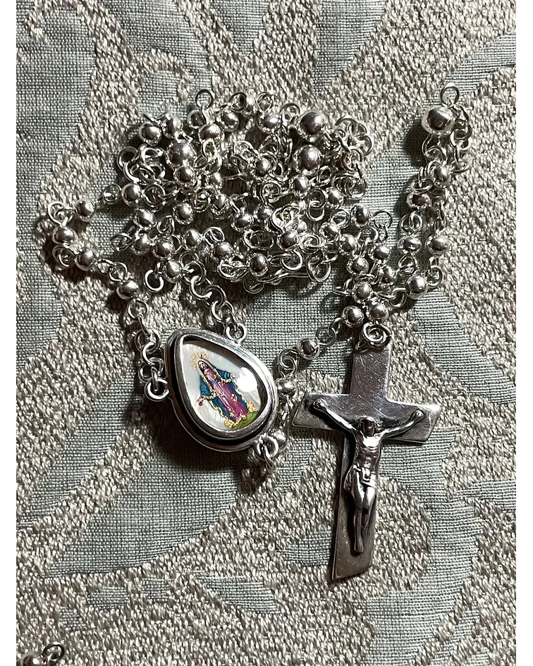 Rosario de Plata 950 con Medalla Gota de la Virgen de los Rayos (48 cm)