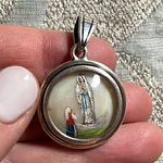 Medalla Redonda de Santa Gema Galgani y la Virgen de Lourdes