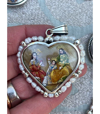 Corazón Sagrada Familia y San José con el Niño – Plata 950, nácar y perlas