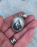 Medalla San Lorenzo y Santa Margarita María de Alacoque – Plata 950 y nácar